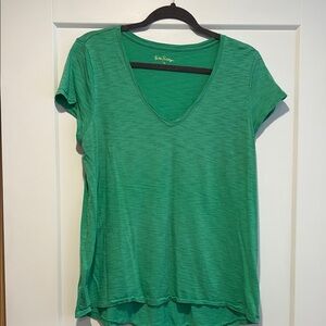 Lilly Pulitzer v-neck Etta T-shirt